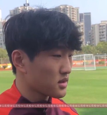 孫康博：與沙特國青差距不大有的一踢，放平心態(tài)不要想太多