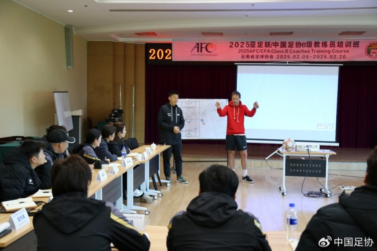 技術(shù)為王，中國(guó)足球踏上尋找靈魂之路