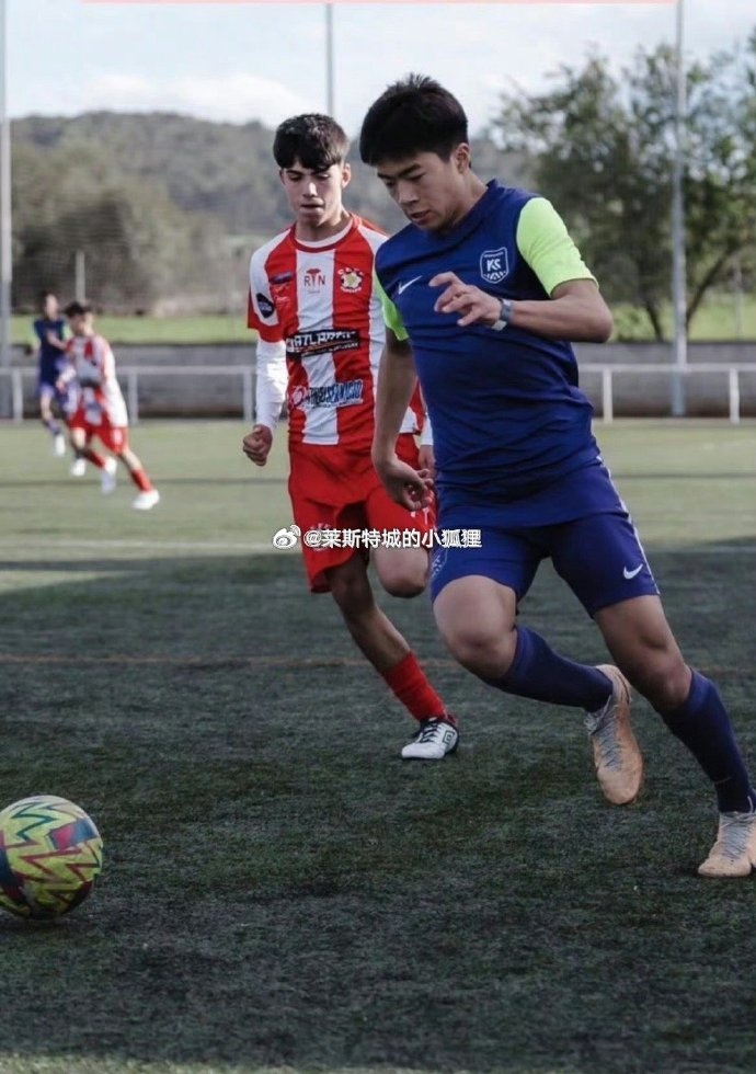效力巴達(dá)洛納U16的中國球員汪修昊，入選西班牙加泰羅尼亞大區(qū)隊
