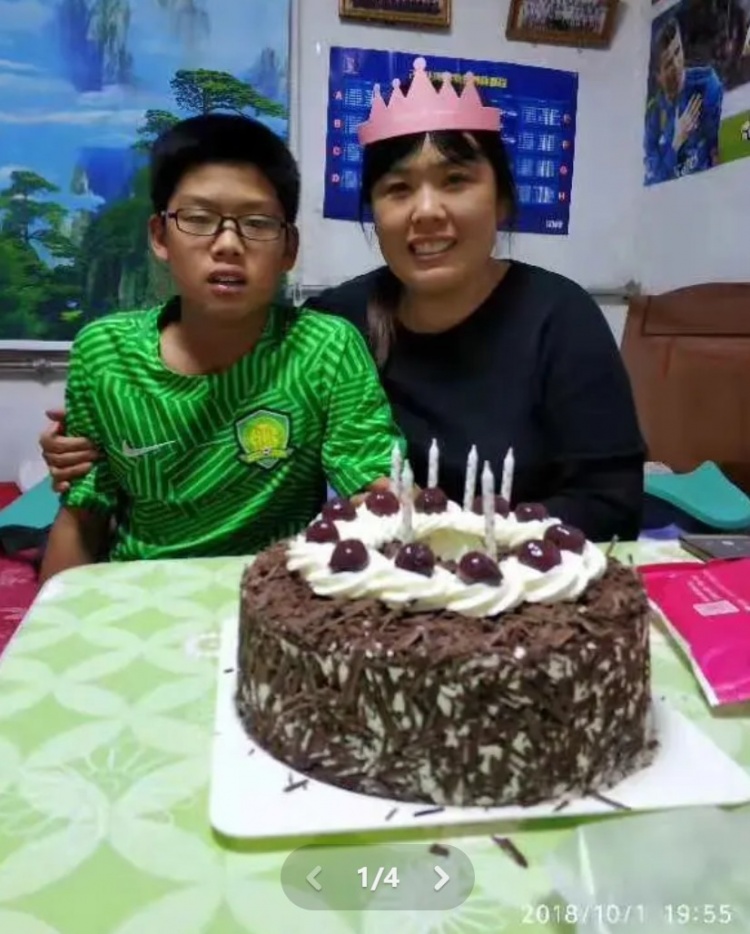 郭嘉璇母親曬照悼念兒子：璇兒生日快樂，希望天堂幸福