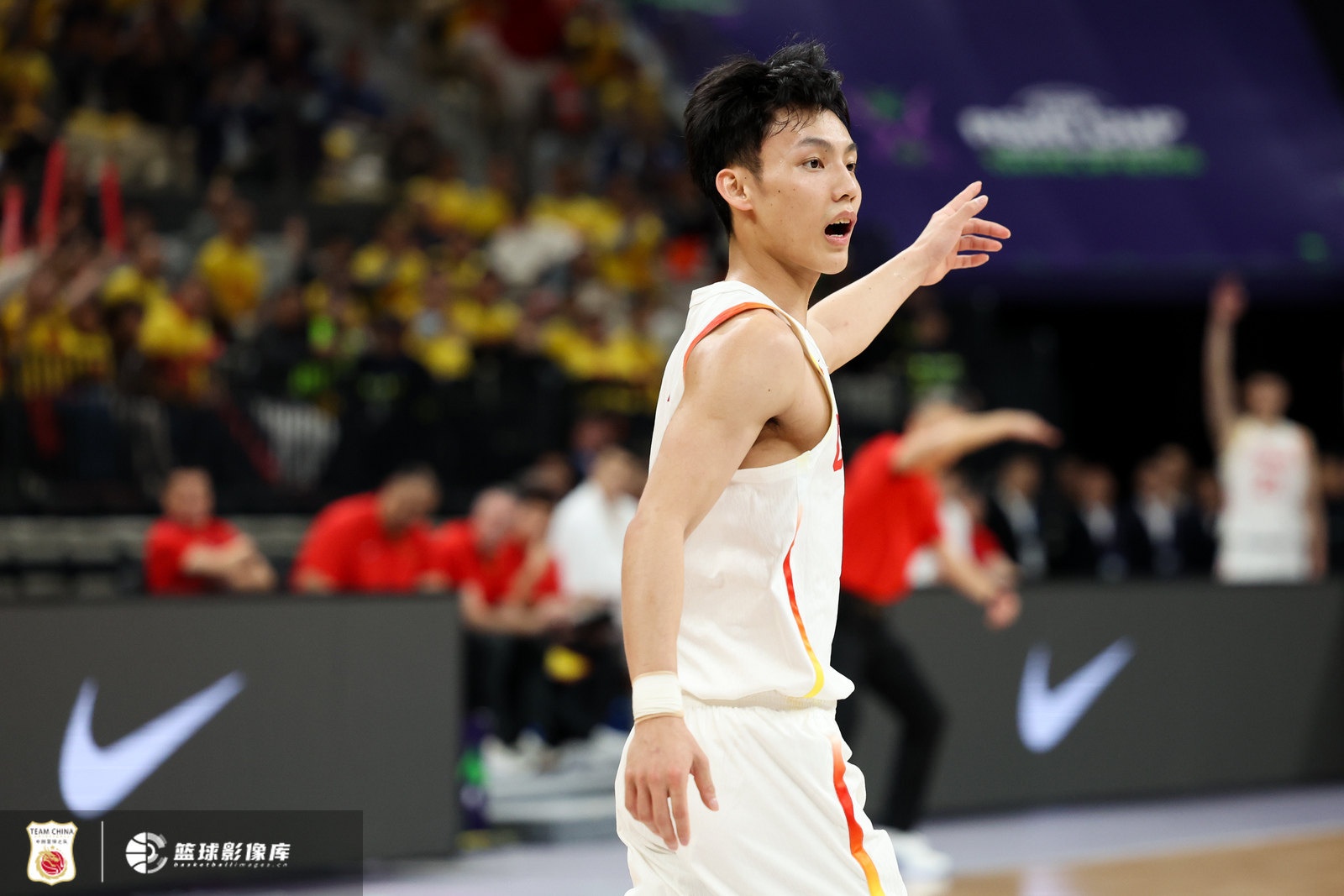 首發(fā)出戰(zhàn)不在狀態(tài)！徐杰全場3中0沒得分 拿到3板1助2斷另2失誤